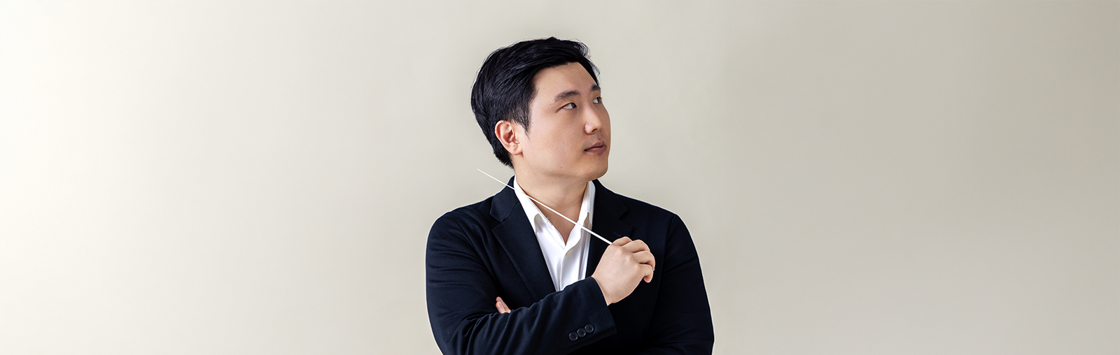 수석부지휘자 송민규 사진